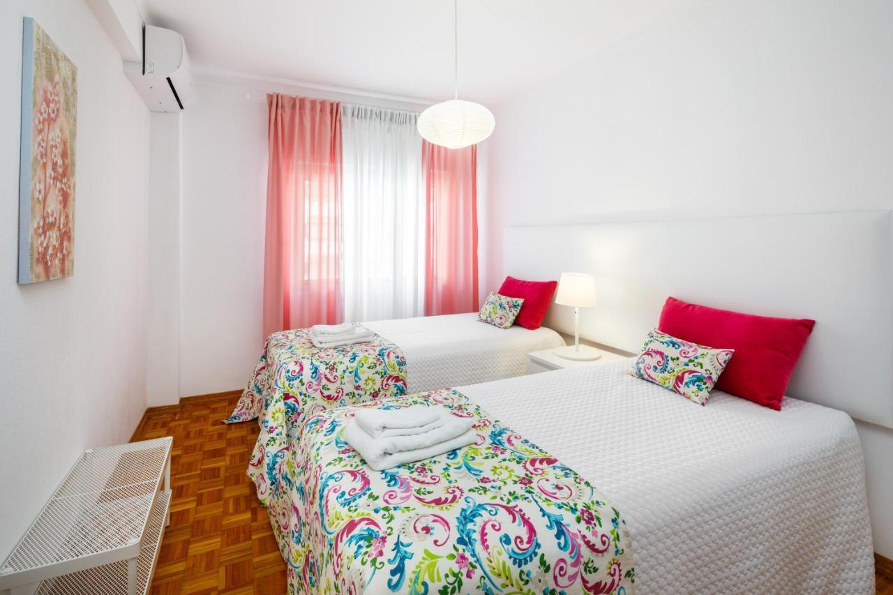 Apartamento Vista Mar T2 Quarteira Extérieur photo